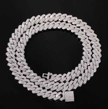 Thick Iced Cuban Chain - Bold and Stylish Jewelry for a Dazzling Look