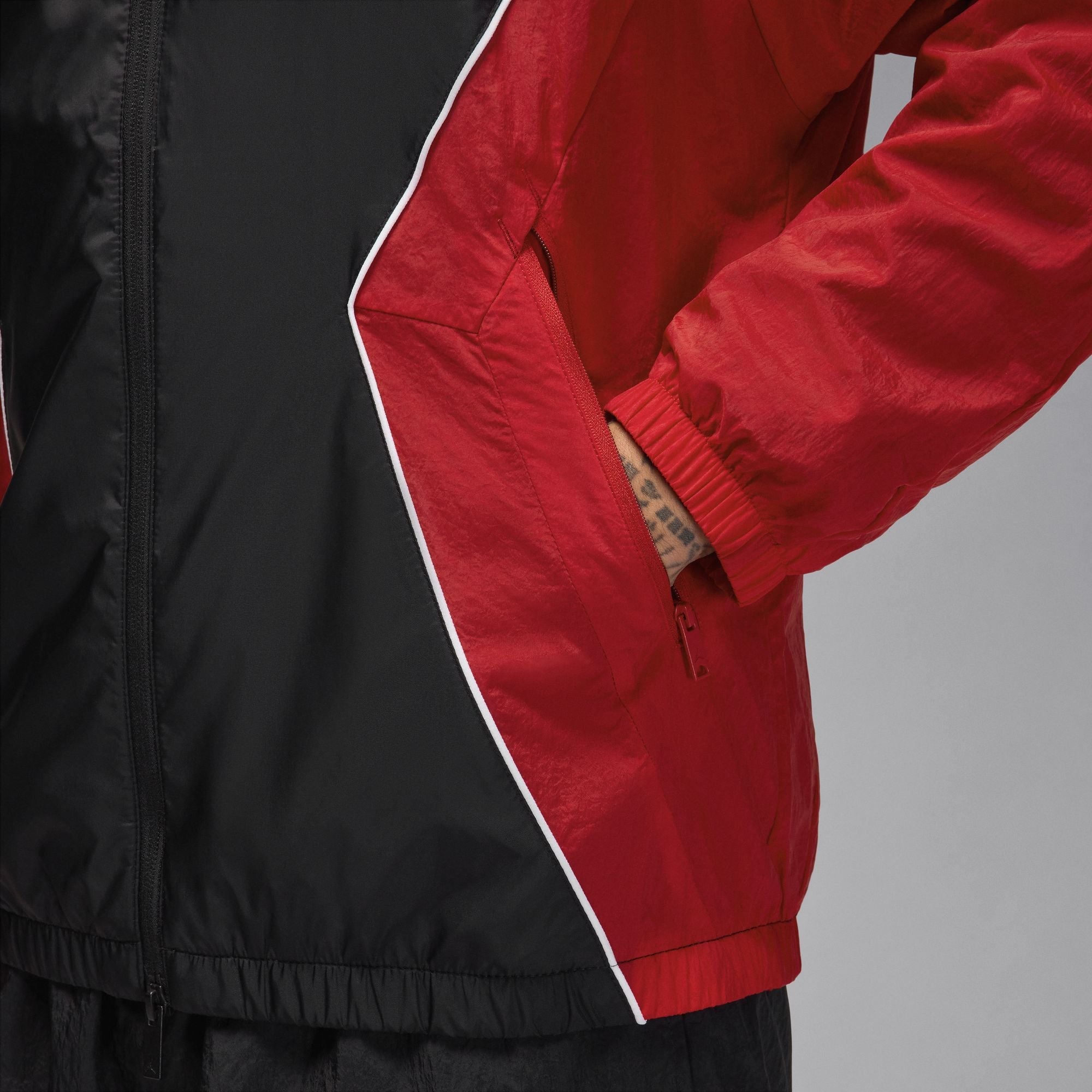 Air Jordan Mens Brooklyn Draft Jacket - Black/Red