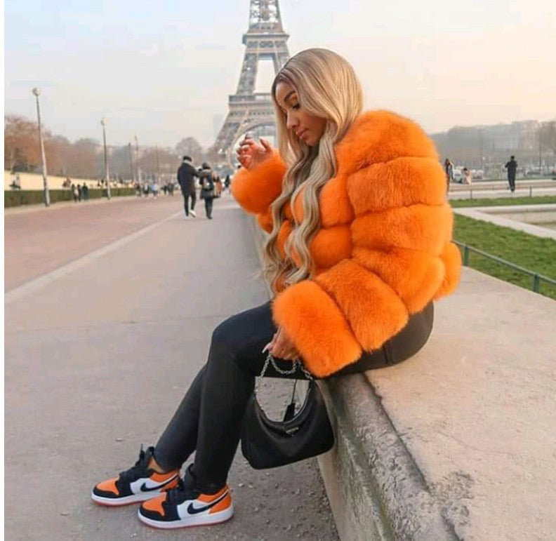 Women's Faux Fox Fur Round Neck Slim Coats