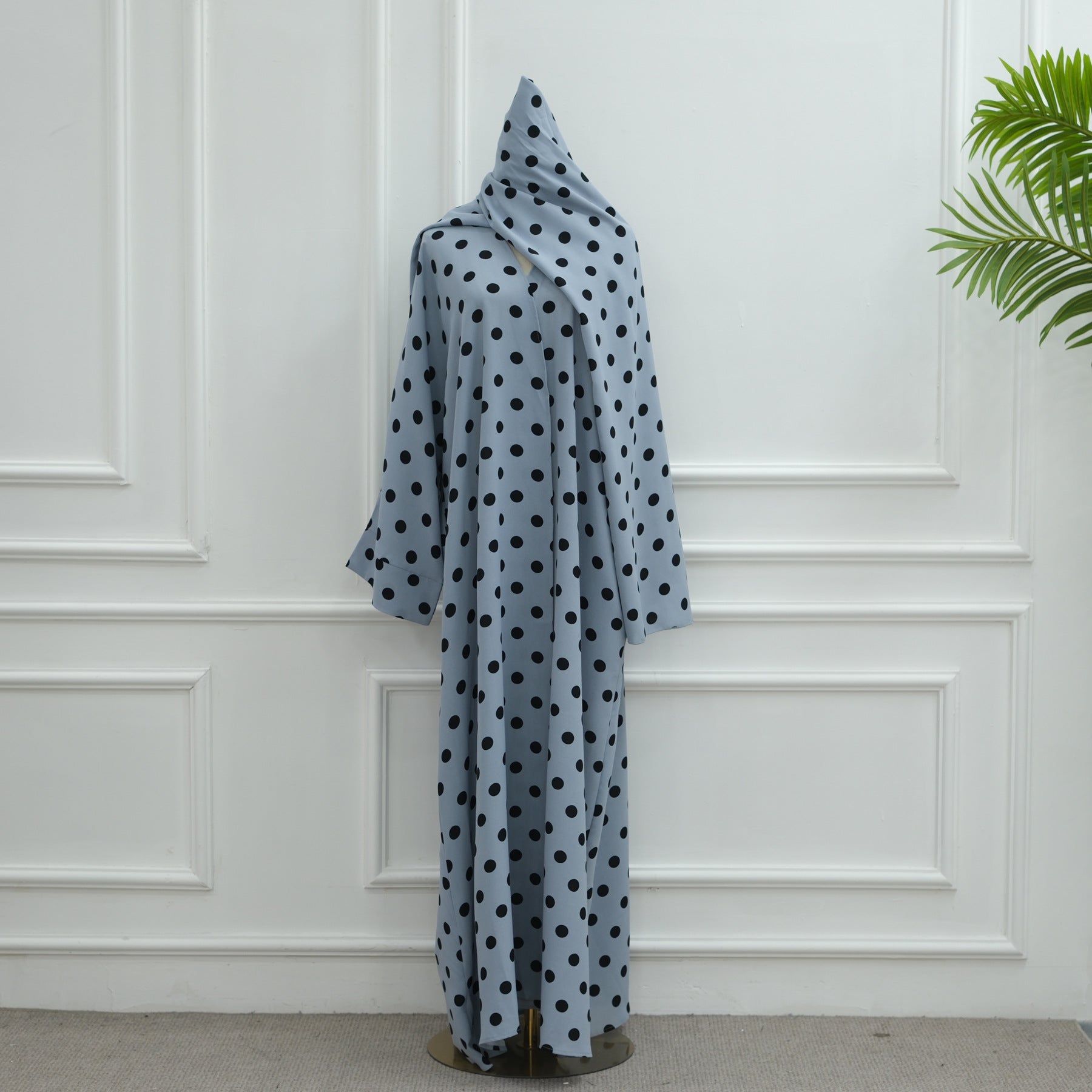 Gorgeous With Dots Robe Headscarf Two-piece Dresses