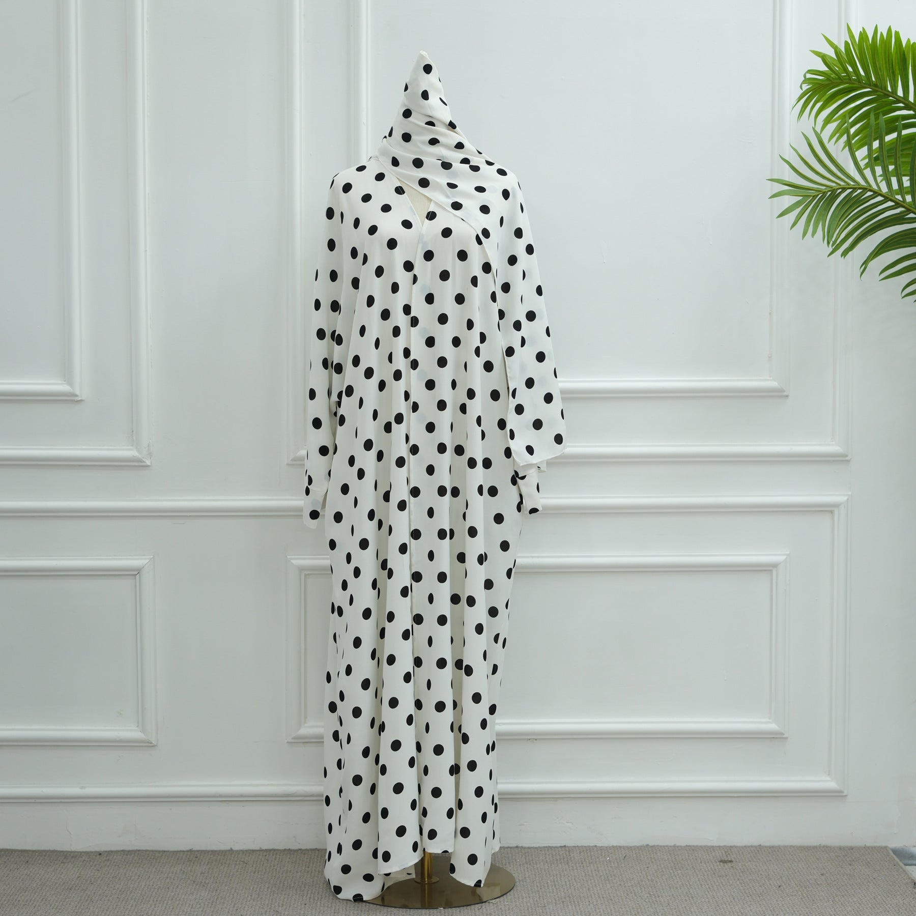 Gorgeous With Dots Robe Headscarf Two-piece Dresses