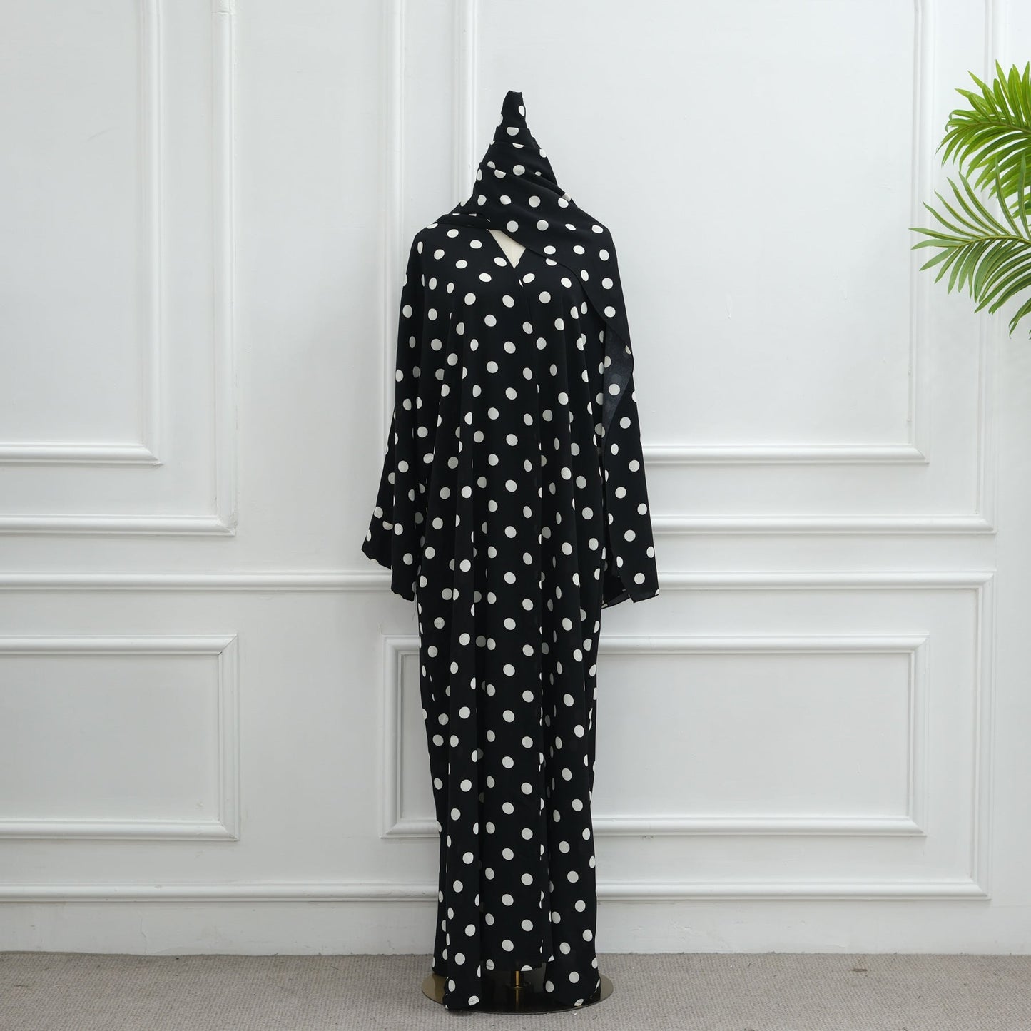 Gorgeous With Dots Robe Headscarf Two-piece Dresses