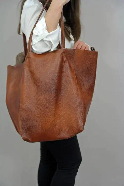 Chic Leather Tote Handbags