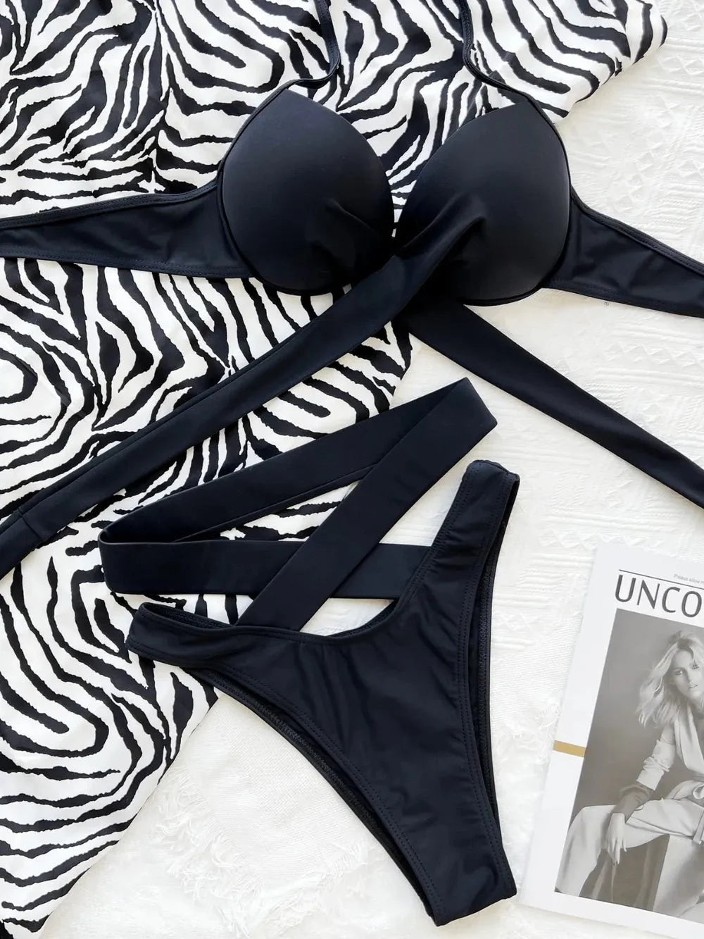 Fashion Crisscross Halter Neck Bikini Set