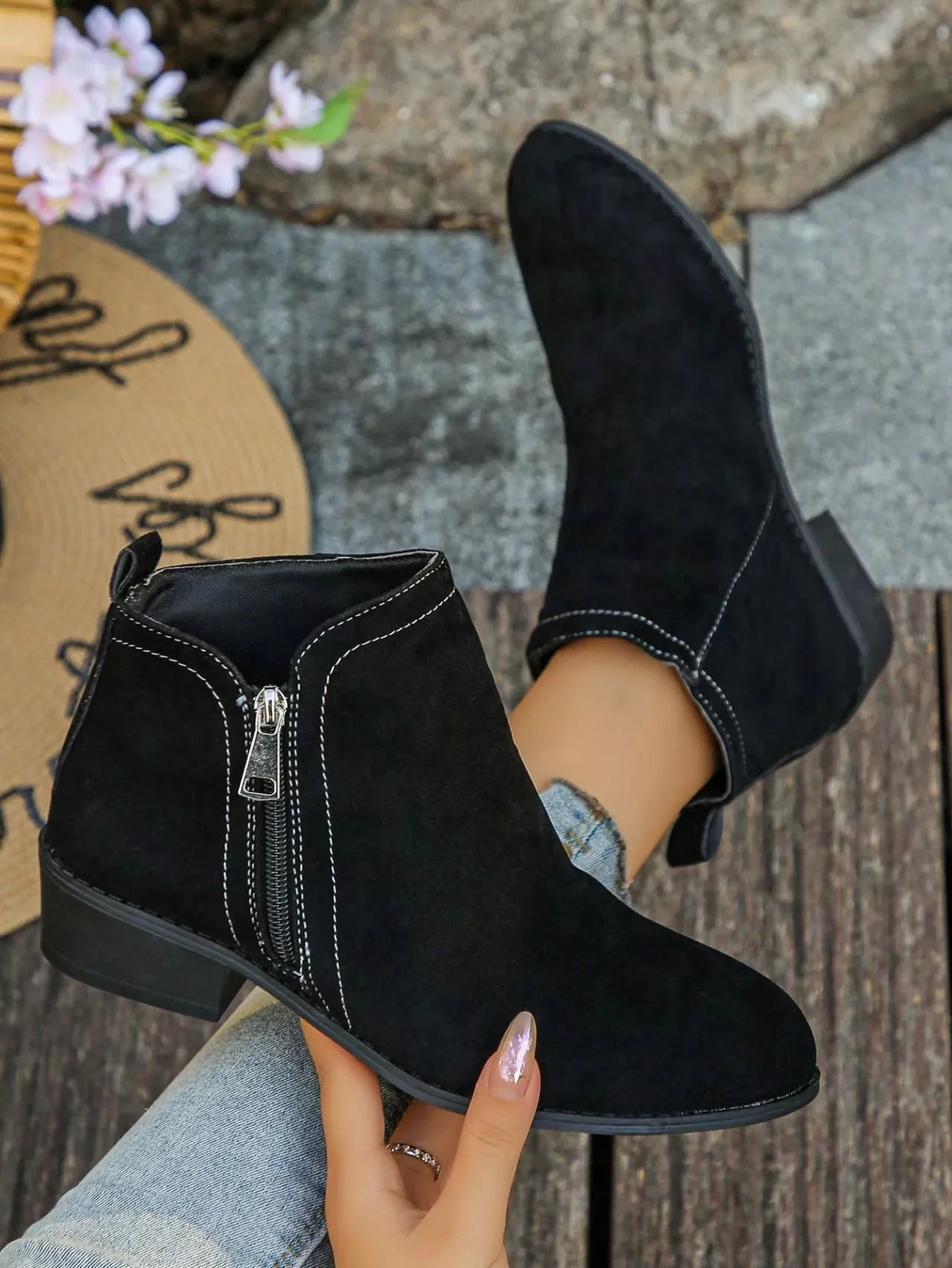 Trendy Flat Point Toe Block Heels With Zipper